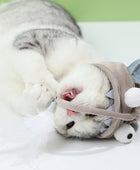 Cat Hats with Interactive Self-Service Toy