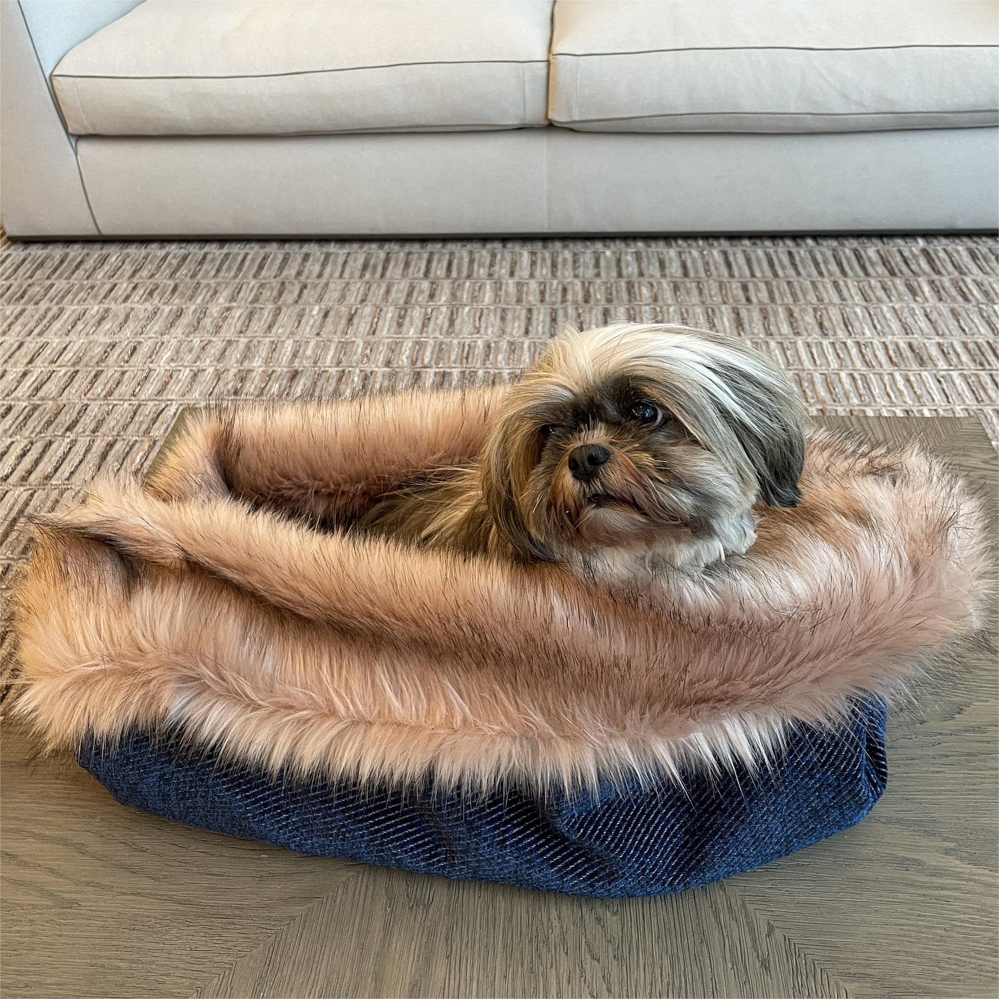 Handmade Luxury Snuggle Pet Bed