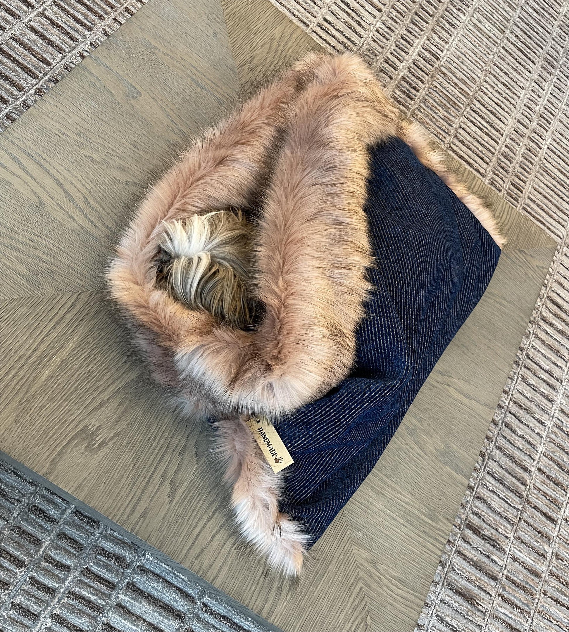 Handmade Luxury Snuggle Pet Bed